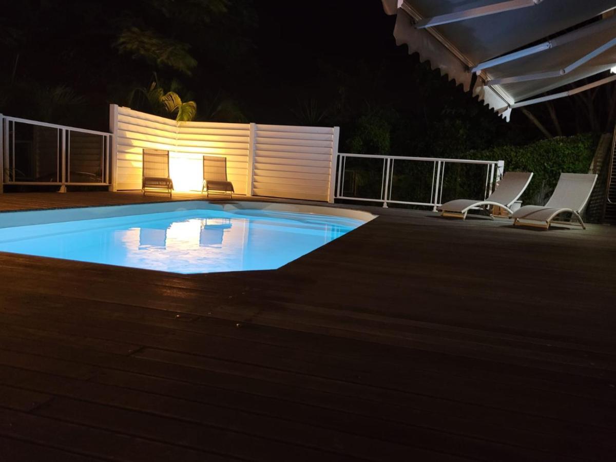 Villa Ste Marthe Avec Piscine, Grande Terrasse, Jardin Intime Et Citerne D'Eau Saint-Francois  Eksteriør billede