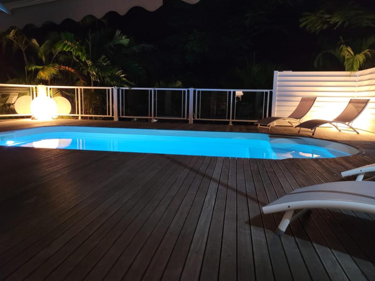 Villa Ste Marthe Avec Piscine, Grande Terrasse, Jardin Intime Et Citerne D'Eau Saint-Francois  Eksteriør billede